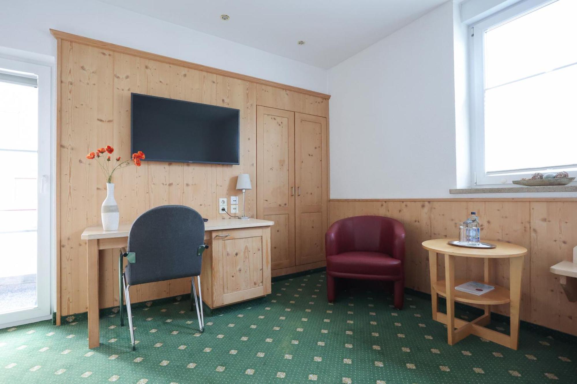 Hotel Sepp Marktoberdorf Buitenkant foto