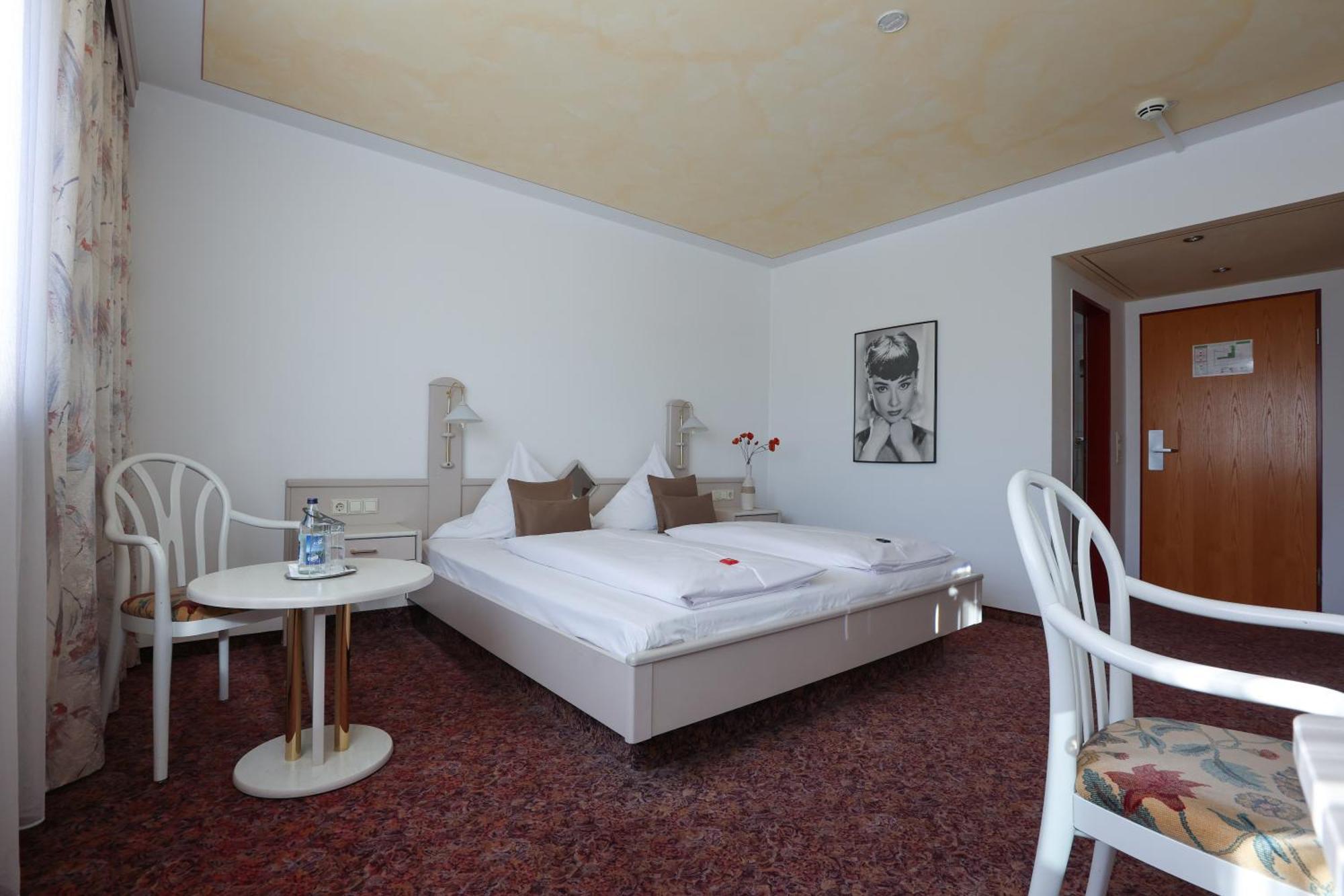 Hotel Sepp Marktoberdorf Buitenkant foto